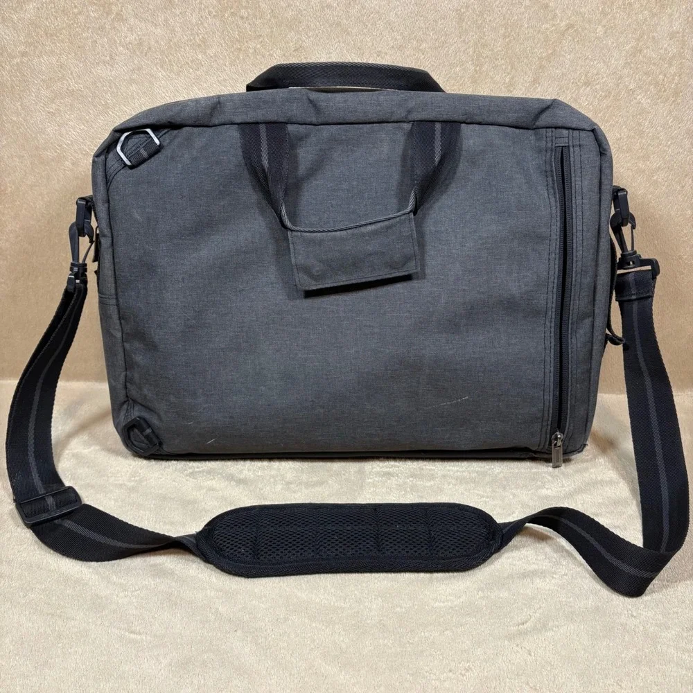 Solo New York pre owned